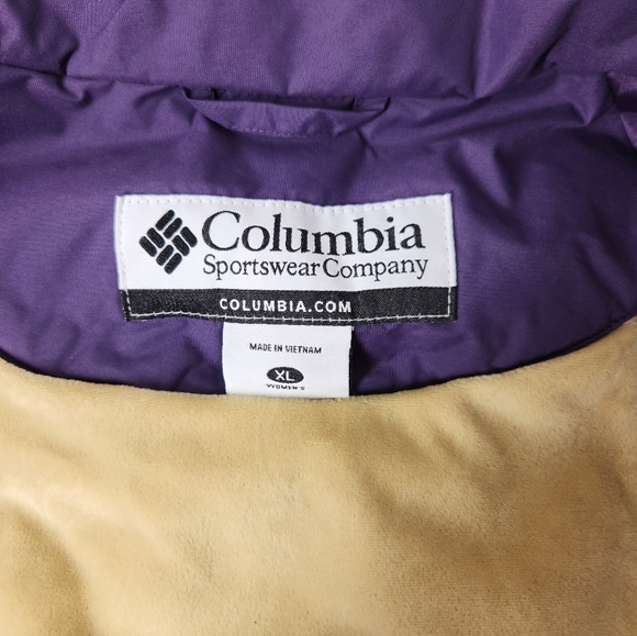 Columbia Waterproof Women's Purple Jacket Size XL. #A13 - Picture 10 of 16